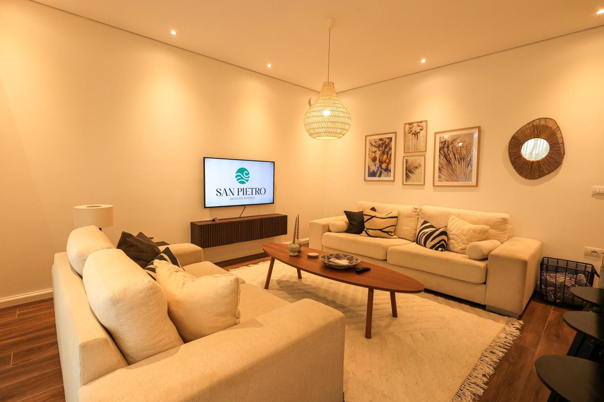 Sanpietro Vacation Rentals Plazhi San Pietro Экстерьер фото